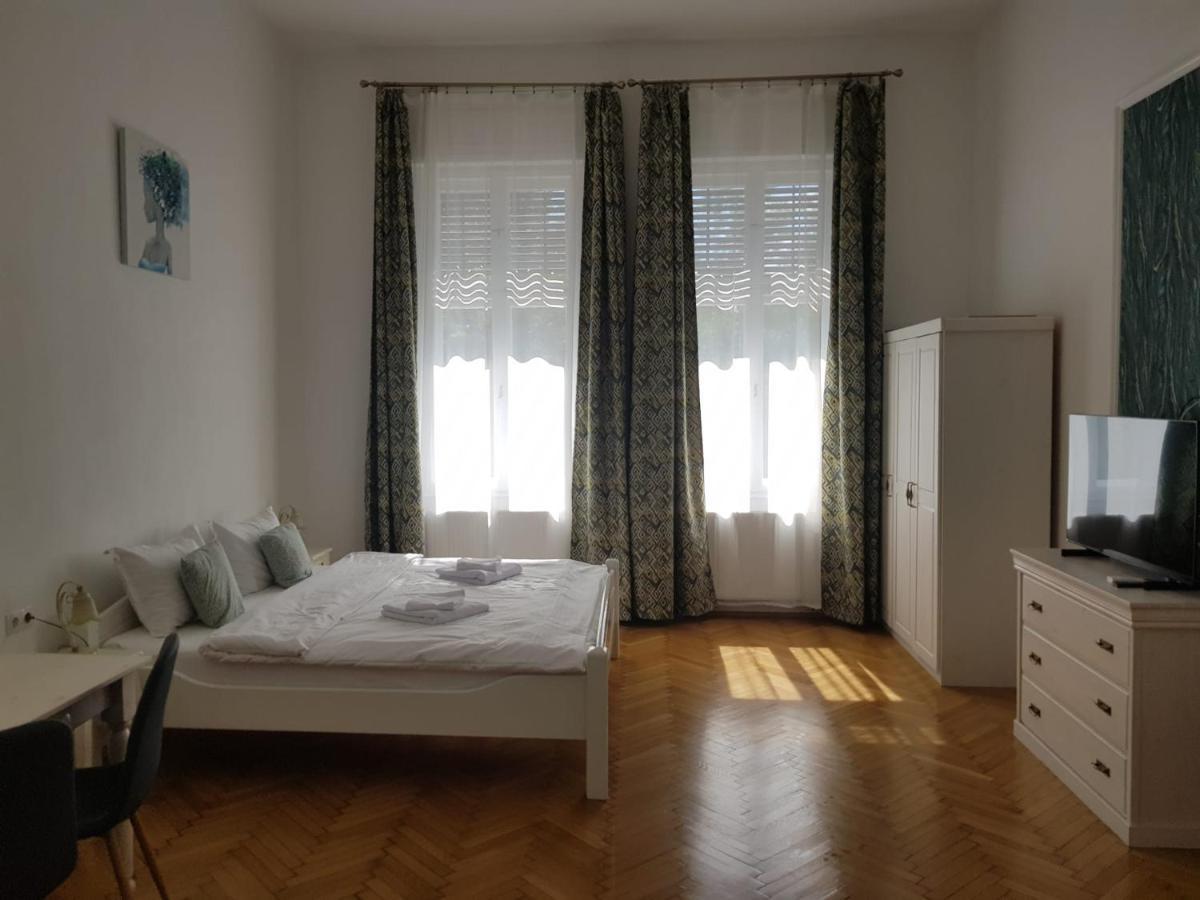 Liberte Apartments Oradea Dış mekan fotoğraf