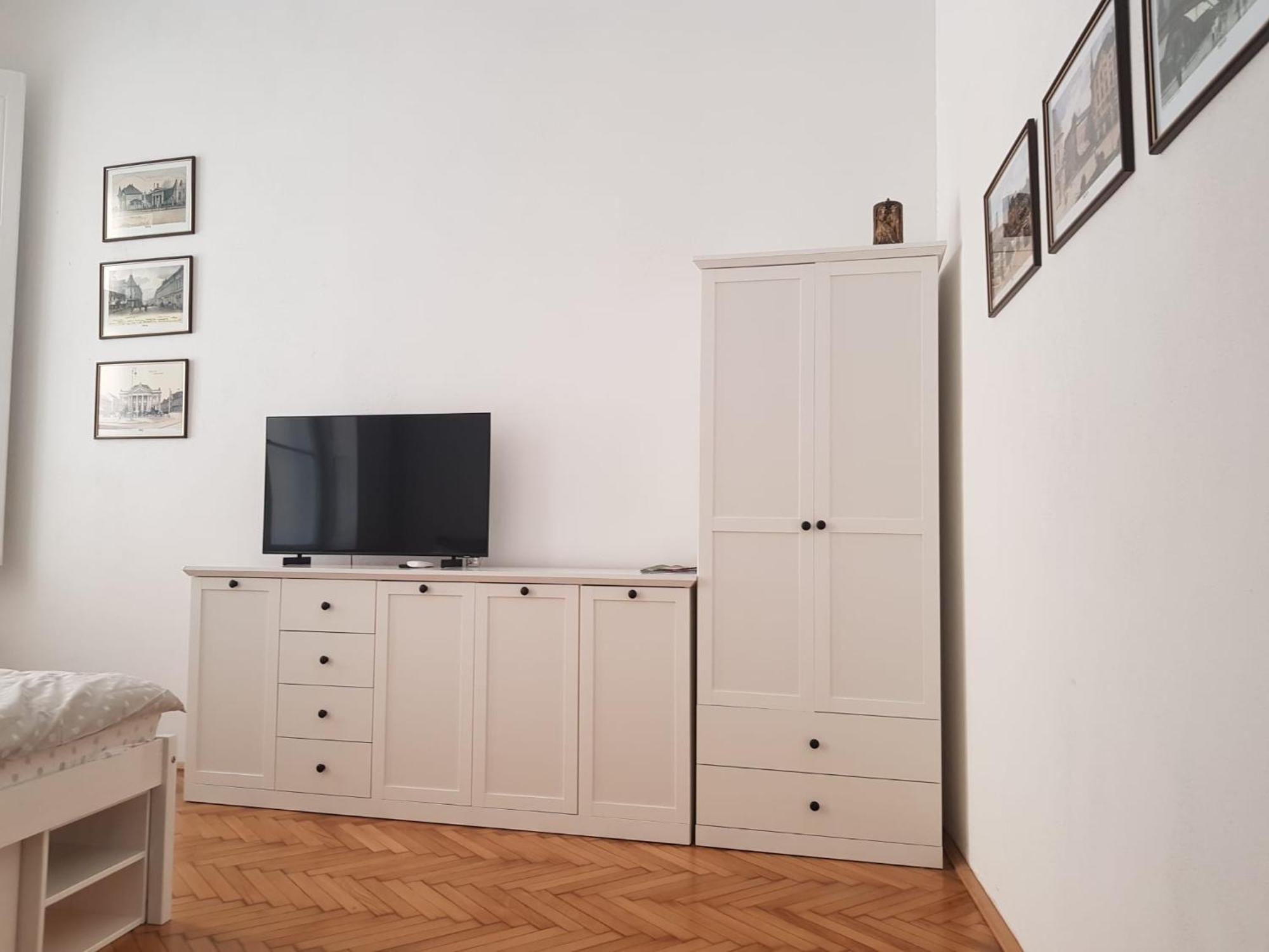 Liberte Apartments Oradea Oda fotoğraf