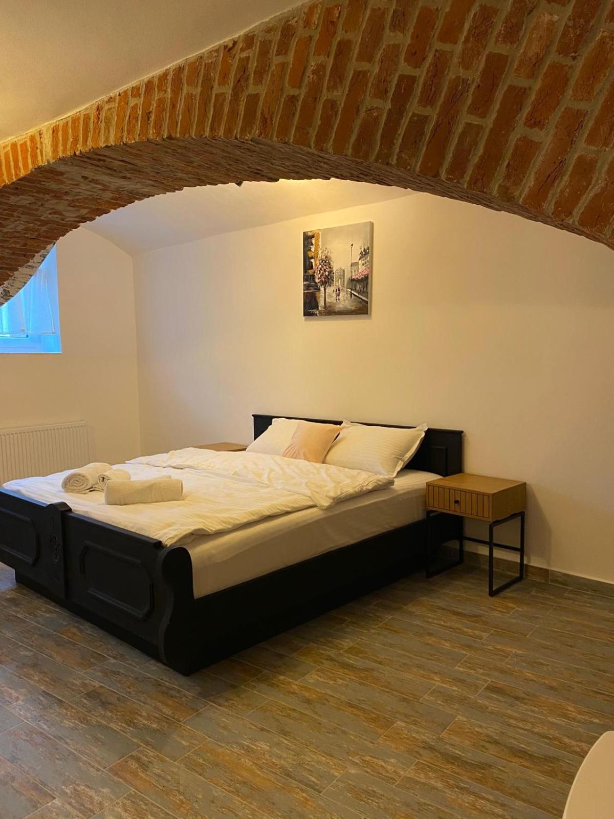 Liberte Apartments Oradea Dış mekan fotoğraf